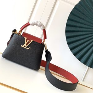 LOUIS VUITTON CAPUCINES BAG<br>루이비통 카푸신 백<br>[21x14x8cm 이태리가죽]