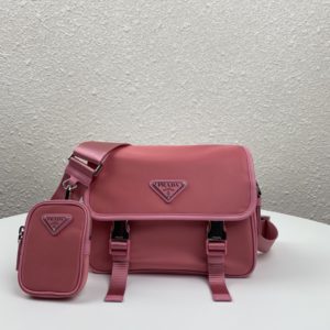 PRADA NYLON CROSS BAG<br>프라다 나일론 크로스 백<br>[22x16x8.5cm 프라다소재]