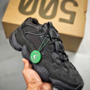 ADIDAS YEEZY BOOST 500 Utility Black<br>아디다스 이지 부스트 500<br><i>남녀공용 36-46 SIZE 최상급</i>