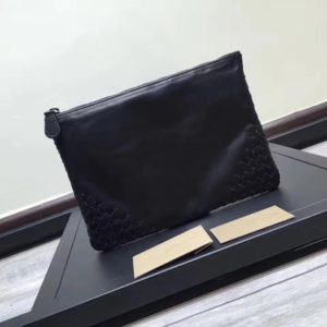 BOTTEGA VENETA LEATHER CLUTCH 보테가 베네타 레더 클러치