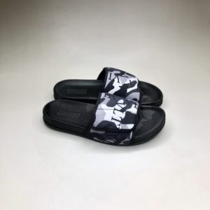 VALENTINO CAMOUFLAGE SLIPPER 발렌티노 카모플라쥬 슬리퍼