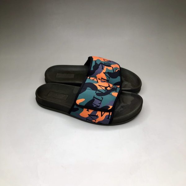 VALENTINO CAMOUFLAGE SLIPPER 발렌티노 카모플라쥬 슬리퍼