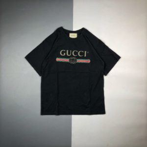 GUCCI LOGO SHORT SLEEVES 구찌 로고 반팔티