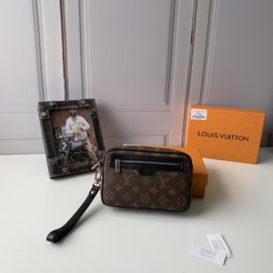 LOUIS VUITTON MONOGRAM POUCH BAG 루이비통 모노그램 파우치 백