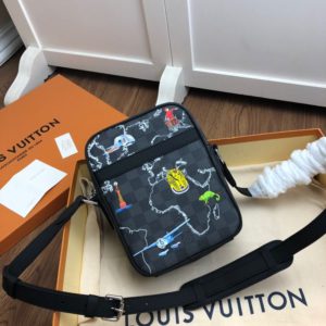 LOUIS VUITTON VIVIENNE DANUBE CROSS BAG 루이비통 비비안 다누브 크로스 백