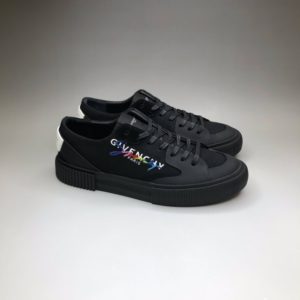 GIVENCHY LOW CANVAS SNEAKER 지방시 로우 캔버스 스니커즈