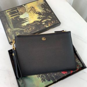 GUCCI GG MARMONT CLUTCH BAG 구찌 GG 마몬트 클러치 백