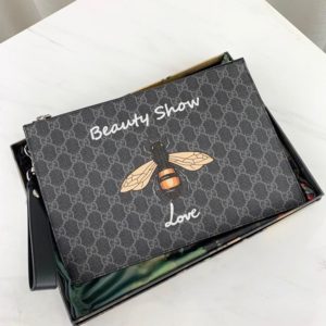 GUCCI GG SUPREME CLUTCH BAG 구찌 GG 슈프림 클러치 백