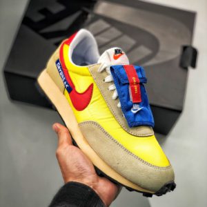 [NIKE] 나이키 데이브레이크 Nike Daybreak SP Speed Yellow/Habanero Red-Team Gold DC8083-735