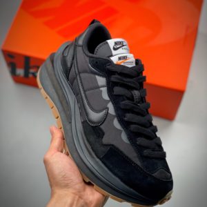 [NIKE]  나이키 베이퍼 와플 사카이 나일론 블랙 Nike Vaporwaffle sacai Nylon Black