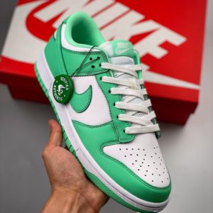 [NIKE] 나이키 덩크 로우 Dunk SB Low “Green Glow”