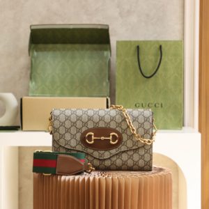 [GUCCI] 구찌 𝐇𝐨𝐫𝐬𝐞𝐛𝐢𝐭 홀스빗 버클 시리즈 677286