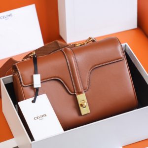 [CELINE] 셀린느 𝐓𝐄𝐄𝐍 𝐒𝐎𝐅𝐓 𝟭𝟲 196853