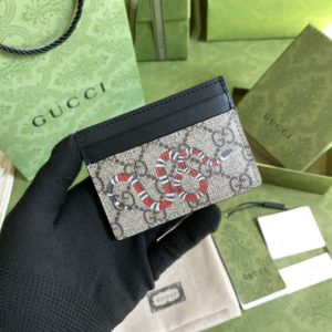 [GUCCI] 구찌 GG 슈프림 카드 케이스