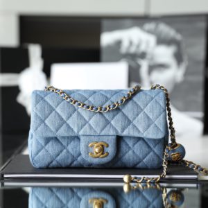 [CHANEL] 샤넬 미니 플랩백 Mini Flap Bag Denim & Gold Metal Blue