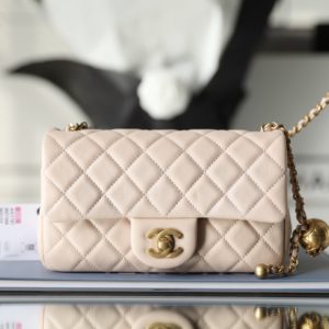 CHANEL CLASSIC FLAP BAG 샤넬 클래식 플랩 백 [M사이즈]