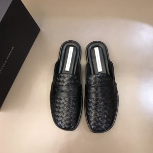 [BOTTEGA VENETA] 보테가 베네타 클래식 카프스킨 뮬