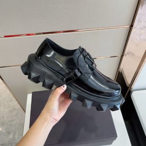 [VALENTINO] Trackatud 발렌티노 수입소가죽 더비슈즈