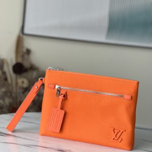 [LOUIS VUITTON] 루이비통 LV에어로그램 아이패드 파우치 Pochette Ipad LV AEROGRAM M81029