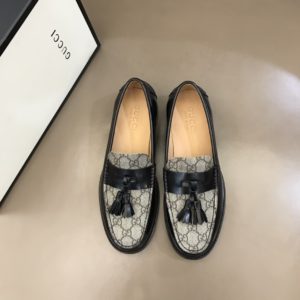 [GUCCI] 구찌 캐주얼 가죽 로퍼