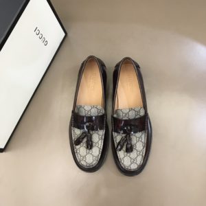 [GUCCI] 구찌 캐주얼 가죽 로퍼