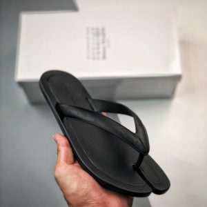 [Maison Margiela] 메종 마르지엘라 Tabi Rubber Flip Flops 플립플랍