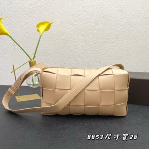 [BOTTEGA VENETA] 보테가 베네타 브릭 카세트 숄더백