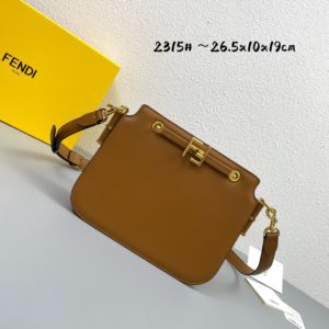 [FENDI] 펜디 터치 브라운 가죽백 크로스백 숄더백 TOUCH CROSSBODY BAG 8BT349