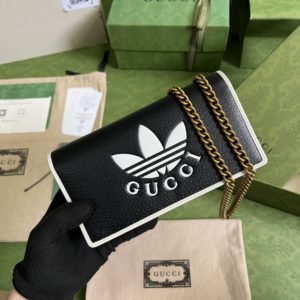 [GUCCI x ADIDAS] 아디다스 x 구찌 홀스빗 1955 체인지갑 621892