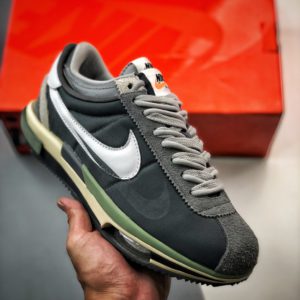 [Sacai x NIKE] 나이키 x 사카이 Sacai x NIKE Zoom Cortez 4.0