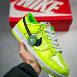 [NIKE] Dunk Low “Glow in the Dark”