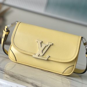 [LOUIS VUITTON] 루이비통 에피 부시 크로스백 BUCI M59386